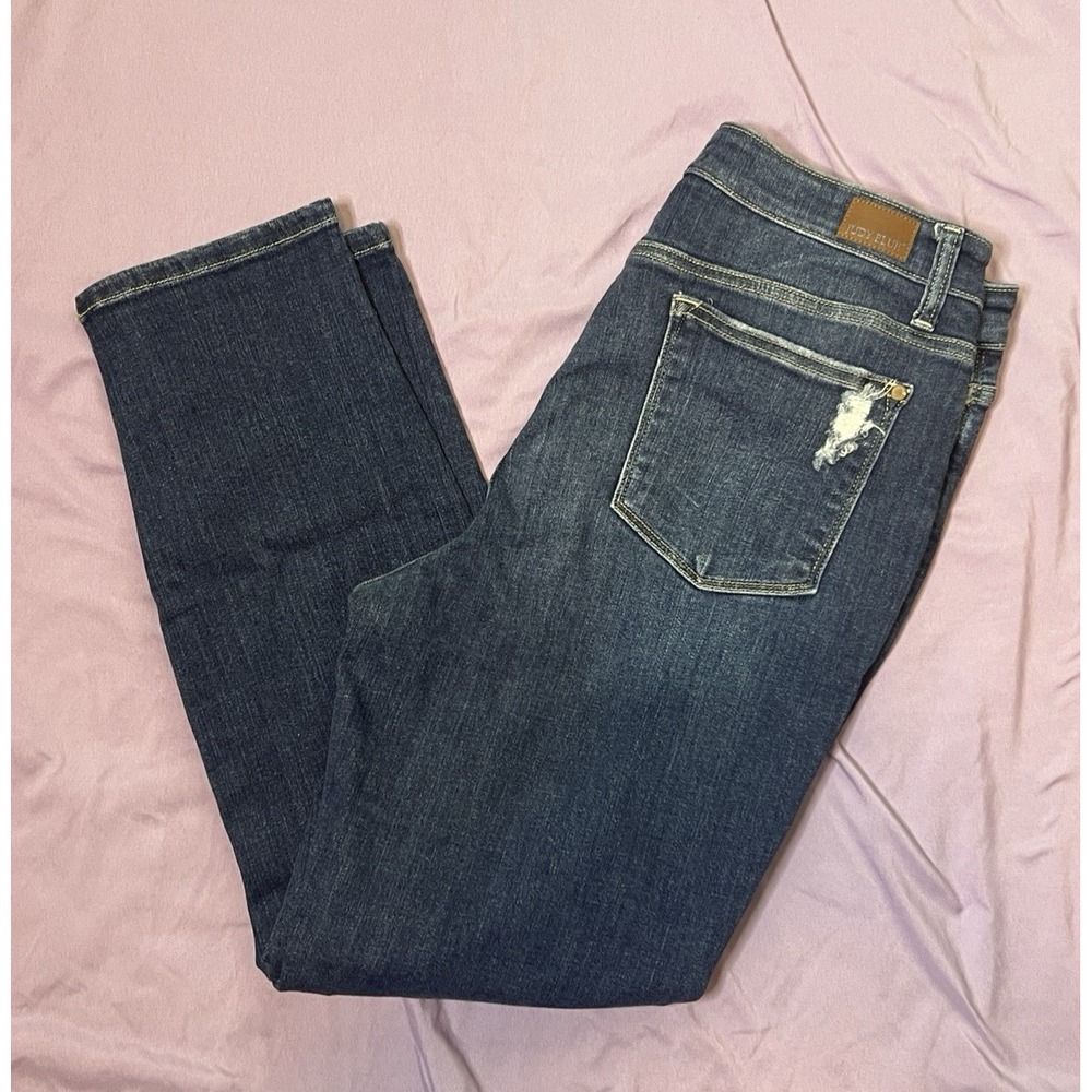 Judy Blue Women‎ Size 13/31 Boyfriend Fit Distressed Shredded Tapered Ankle Jean